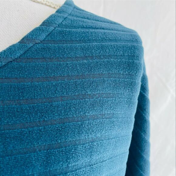Saturday Sunday Shawna Hacci Velour Dolman Sleeve Sweater Blue Viscose Ribbed M - Picture 4 of 12